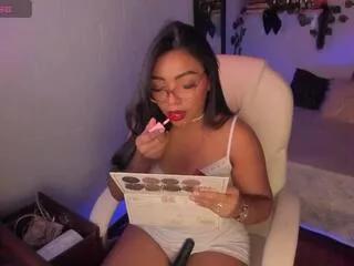 katte_belle from Flirt4Free