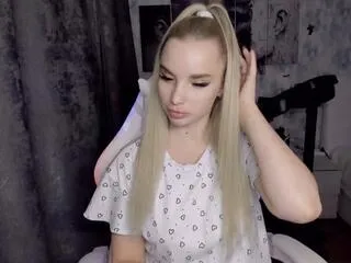 kira_krox from Flirt4Free is Freechat