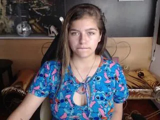 kitten_dolli from Flirt4Free is Freechat