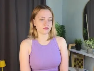 Lavone_quartieri from Flirt4Free