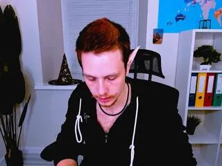 Leo_mooree from Flirt4Free