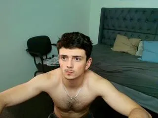 leon_angelov from Flirt4Free is Freechat