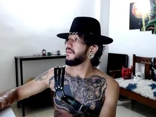 Leyton_big from Flirt4Free