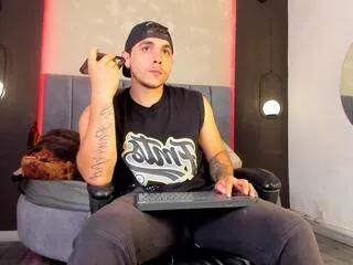 liam_walker from Flirt4Free is Freechat