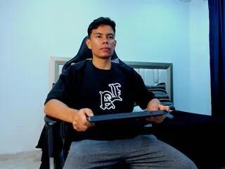 logan_jackson from Flirt4Free is Freechat