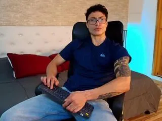 lucian_noir from Flirt4Free is Freechat