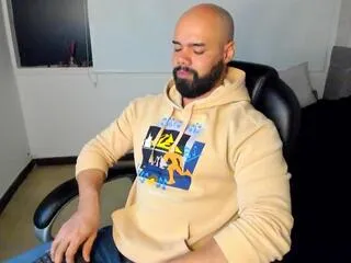 Lukke_diaz from Flirt4Free