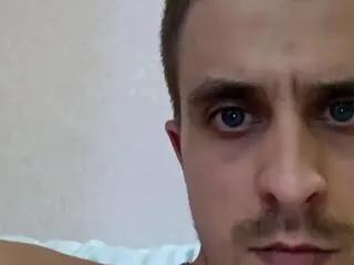 lunato_reno from Flirt4Free is Freechat