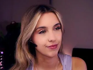 Maida_creason from Flirt4Free