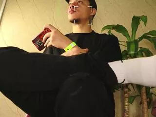 Maky_parker from Flirt4Free