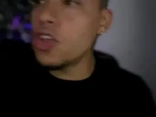 Maky_parker from Flirt4Free