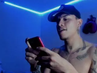 Maky_parker from Flirt4Free