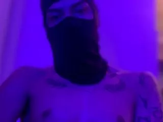Maky_parker from Flirt4Free