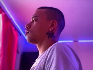 Maky_parker from Flirt4Free