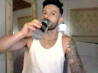 Massimo_torricelli from Flirt4Free