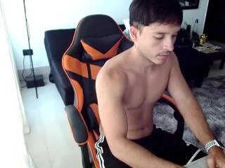 master_zeth from Flirt4Free is Freechat