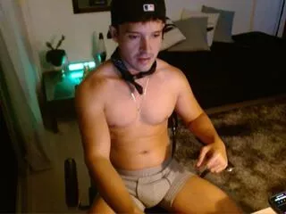 Master_zeth from Flirt4Free