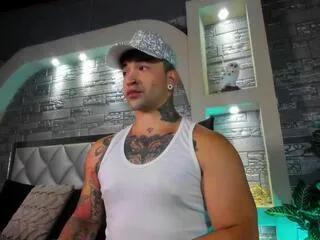 Matthew_colee from Flirt4Free