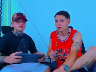 maxx_williamm_john_sally from Flirt4Free is Freechat