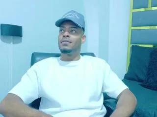 mayker_de_la_torre from Flirt4Free is Freechat