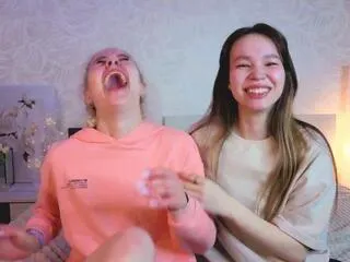 mayra_horwich_tiffani_sheaff from Flirt4Free is Freechat