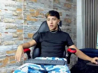 mex_williams from Flirt4Free is Freechat