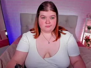 Mia_flamy from Flirt4Free