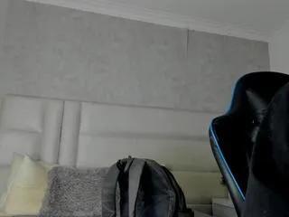 michael_reinolds from Flirt4Free is Freechat