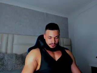 michael_reinolds from Flirt4Free is Freechat