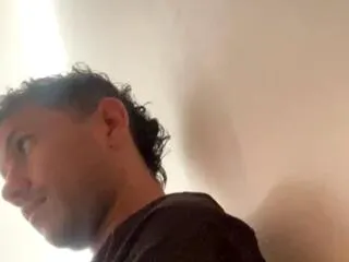 michaell_spinelly from Flirt4Free is Freechat