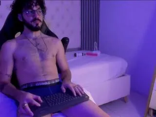 mike_parkerr from Flirt4Free is Freechat