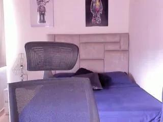 mike_skip from Flirt4Free is Freechat