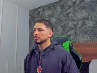 nick_moss from Flirt4Free is Freechat