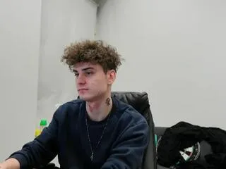 nick_phillip from Flirt4Free is Freechat