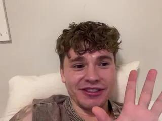 oscar_michaells from Flirt4Free is Freechat
