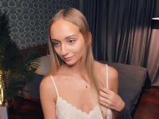 pearly_vogelsang from Flirt4Free is Freechat