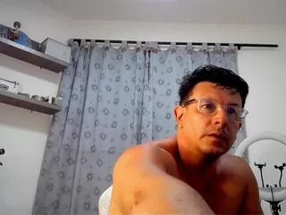 Pedro_picapiedra from Flirt4Free