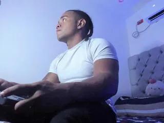rollins_beckh from Flirt4Free