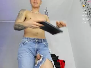 Samael_gonzalez from Flirt4Free