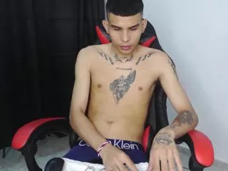 Samuel_david from Flirt4Free