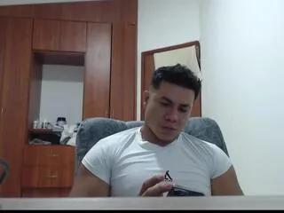 santiago_puerto from Flirt4Free is Freechat