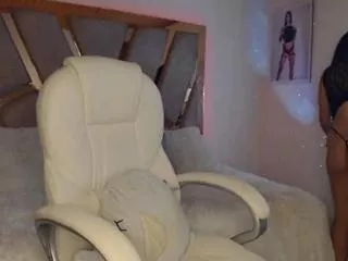 Sarah_henson from Flirt4Free