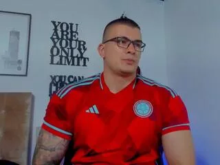 Sean_carrera from Flirt4Free