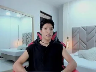 sean_collinss from Flirt4Free is Freechat