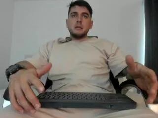 Teylor_creed from Flirt4Free