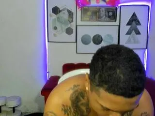 Thiago_kurly from Flirt4Free