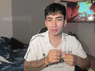 Thomas_marx from Flirt4Free