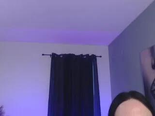 tia_bella from Flirt4Free is Freechat