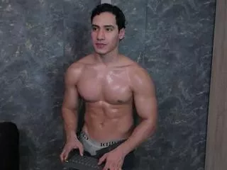 Tian_brooks from Flirt4Free