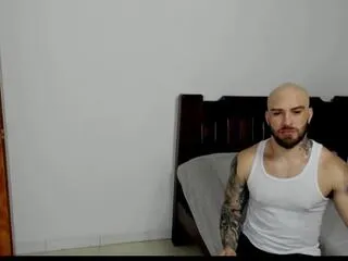 Tommy_hunter from Flirt4Free